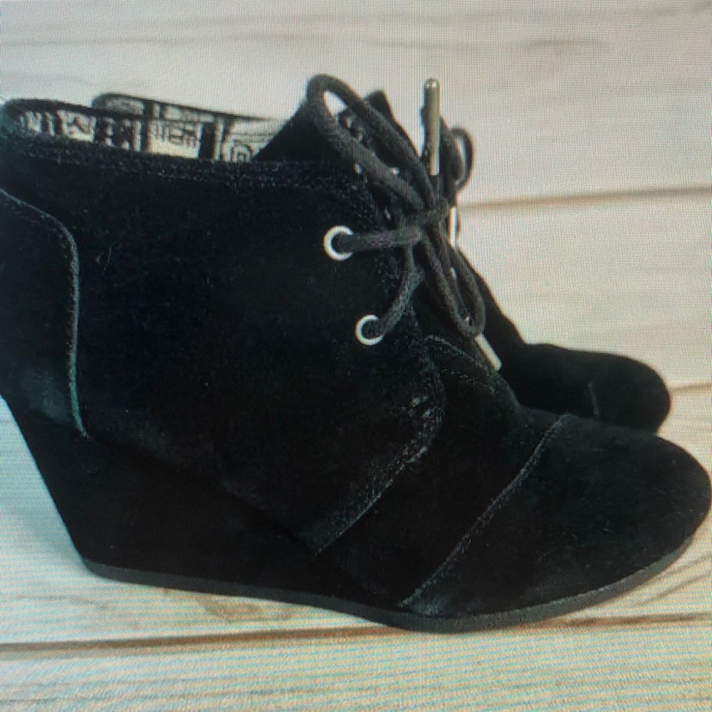 Black Suede Women's Wedge Ankle Boots
